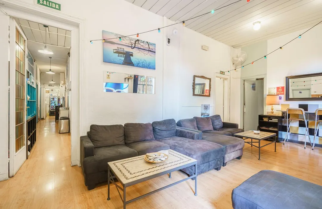 Casa Barcelo Hostel Barcelona-1