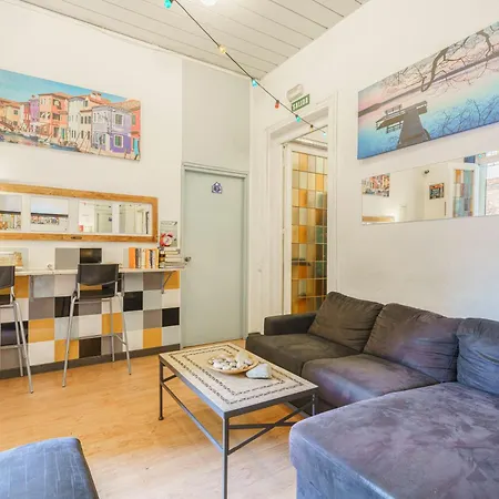 Casa Barcelo Hostel Barcelona-2